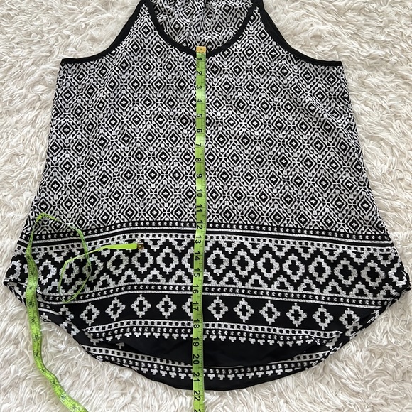 IZ Byer Tank Top - Picture 10 of 10